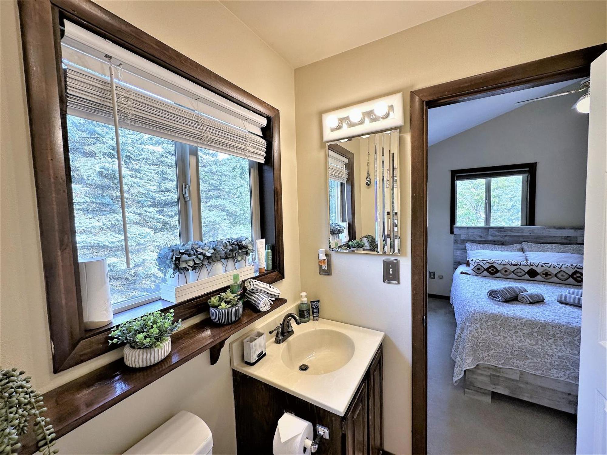 Wow!! Ultimate Pocono Retreat, Hot Tub, Game Room, Deck, Lakes, Skiing, Pools Long Pond Dış mekan fotoğraf